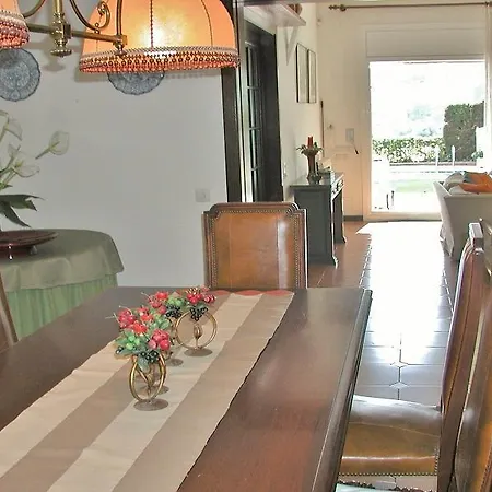 فيلة Costa Maresme 351